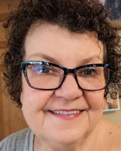 Vikki Lynn Comer