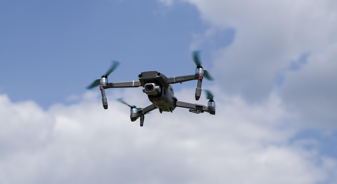 Law enforcement issues warning about flying drones over rally