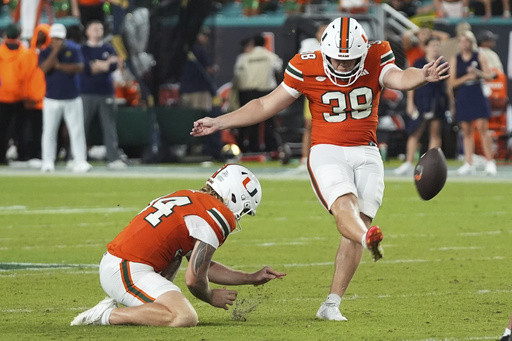 Led by Beck, Miami’s new faces made some fast first impressions for the Hurricanes