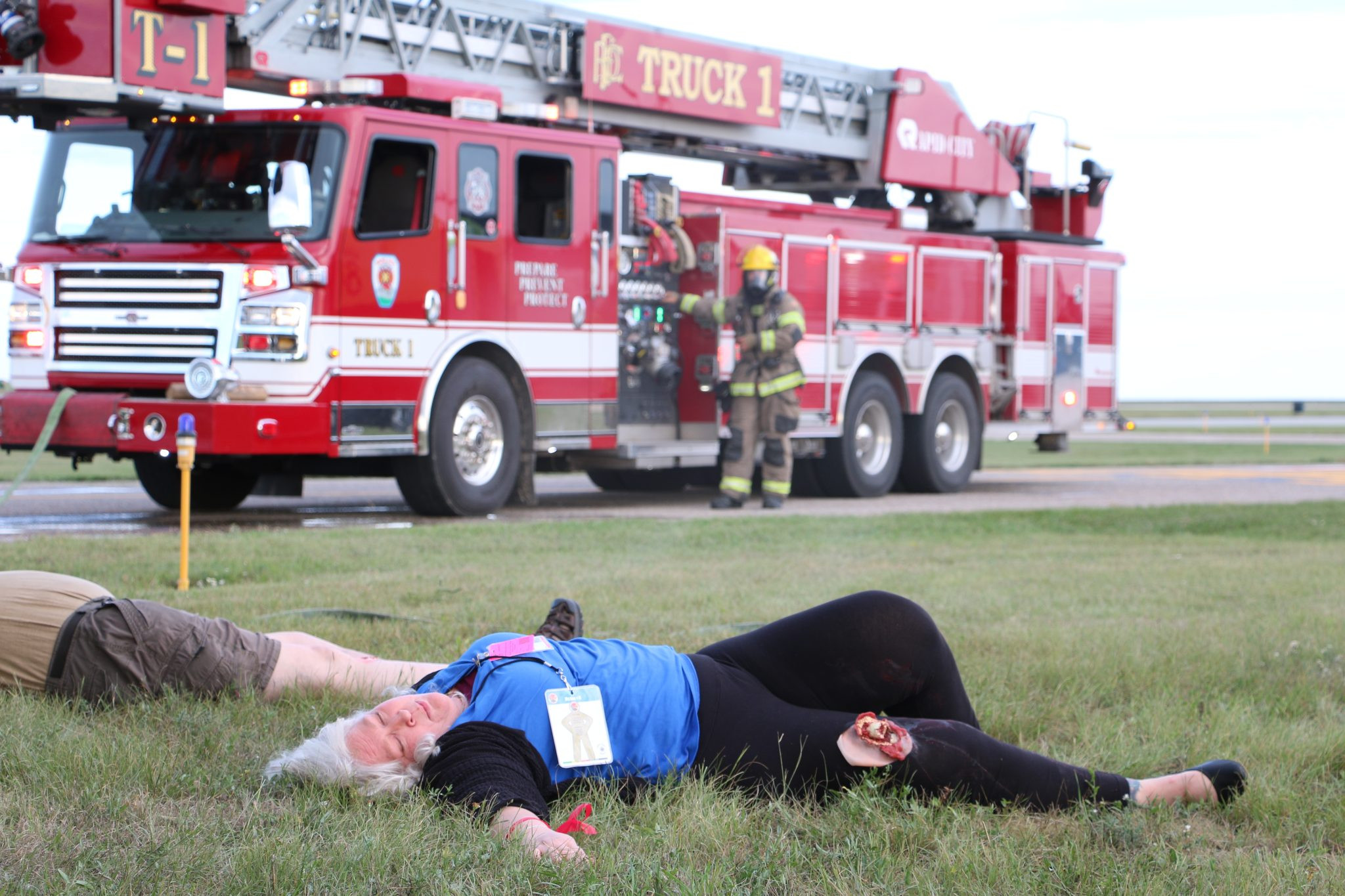 Emergency personnel sharpen skills during airport emergency training
