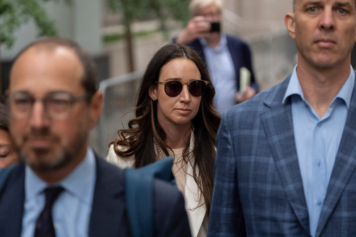 JPMorgan Chase wants out of paying $115M legal tab for convicted fraudsters
