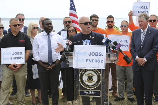 Trump admin cancels $679 million for offshore wind projects as attacks on reeling industry continue