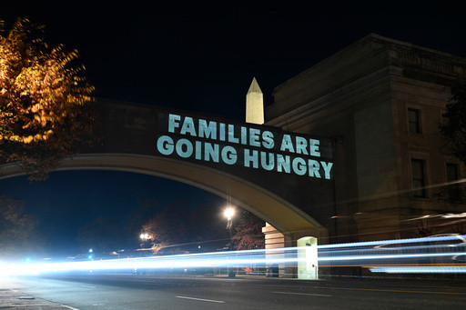 Democrats seize on Trump administration’s efforts to fight food stamp payments
