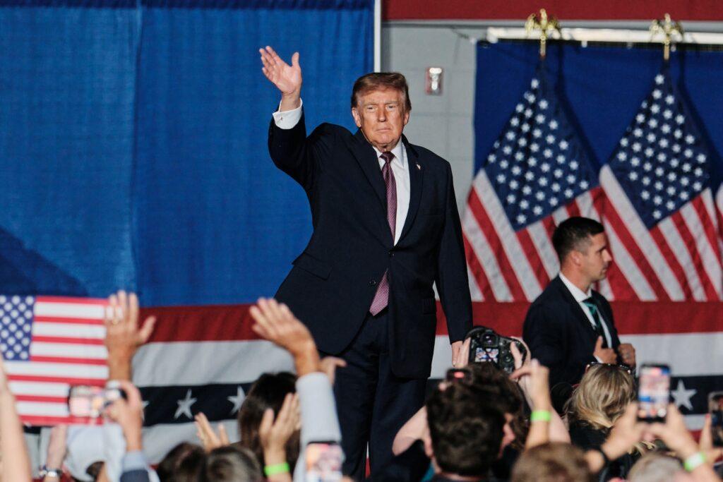 Trump back on the road as analysts see more congressional races shifting in Dems’ favor
