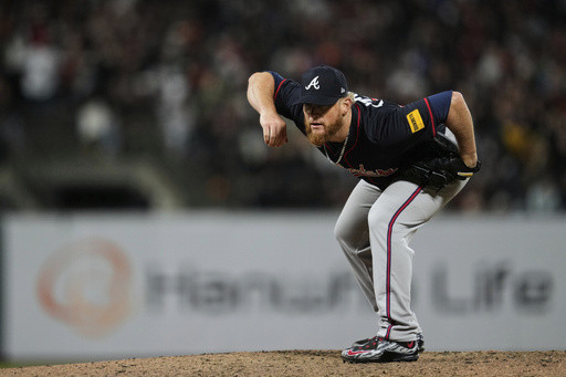 Braves call up franchise saves leader Craig Kimbrel a day after blowing a big lead