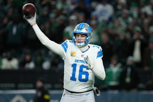 Lions’ 4th-down flops, 3rd-down failures doom them in 16-9 loss in Philadelphia