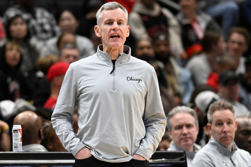 Chicago Bulls coach Billy Donovan resigns after 6 seasons