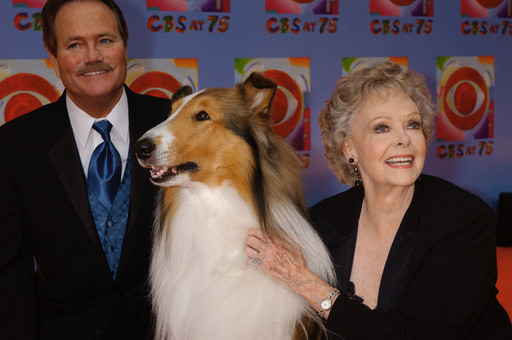 June Lockhart, beloved mother figure from ‘Lassie’ and ‘Lost In Space,’ dies at 100