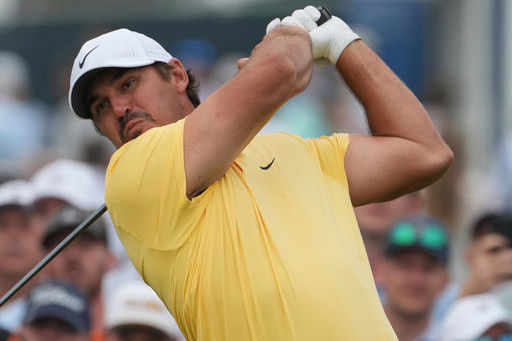 Brooks Koepka gets a fresh start at a familiar place in Torrey Pines