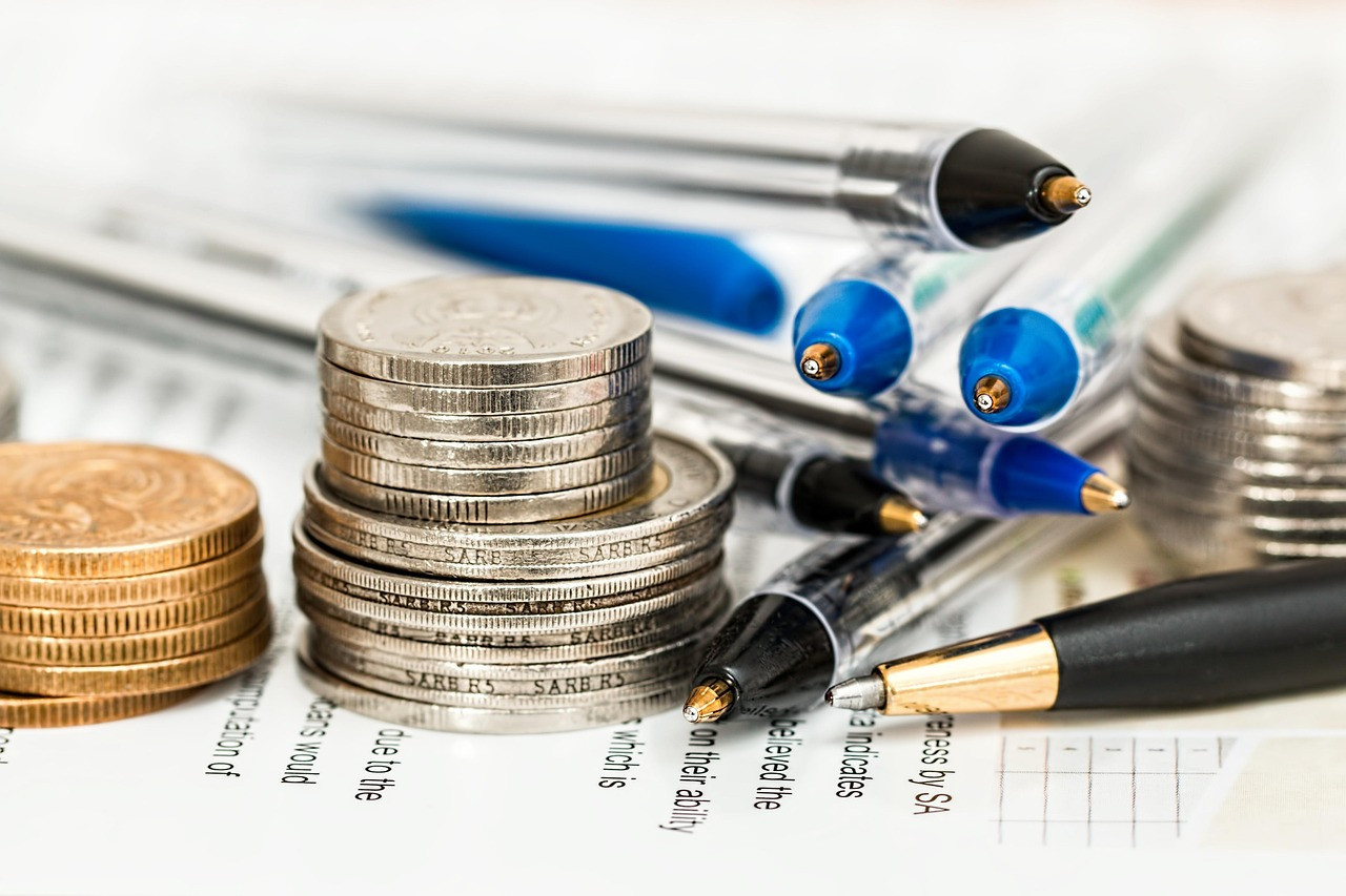 Survey-56% aren’t satisfied with their bank’s APY + Best Bank Accounts for 2026