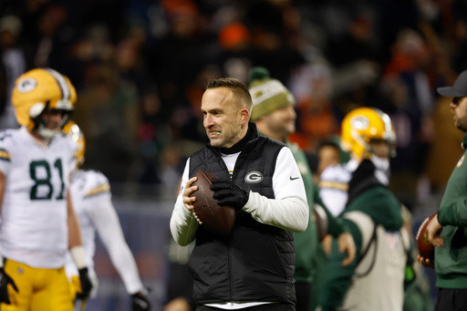 Jeff Hafley reaches agreement with Miami Dolphins to become their coach, AP source says