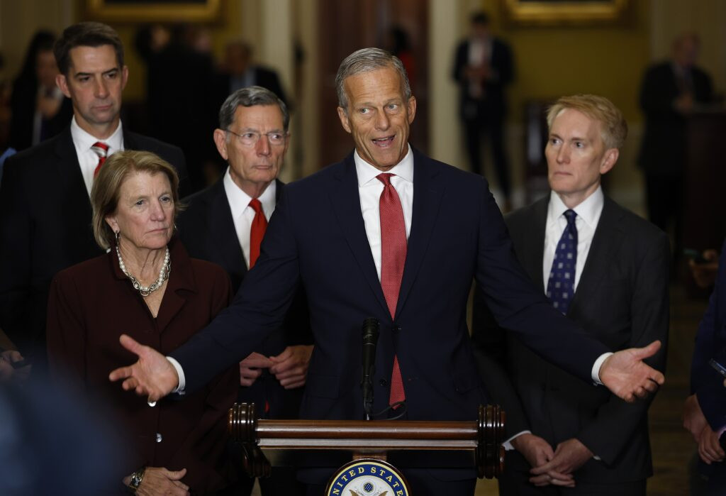 Midnight federal shutdown edges closer as US Senate fails to agree on spending bills