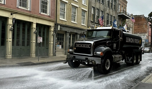 New Orleans trash collectors litigate over removing foul French Quarter odors