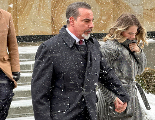 Former DEA agent sentenced to 5 years in prison for using badge to protect drug trafficking friends