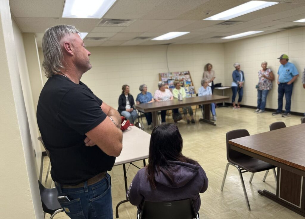 Aberdeen-area couple sue carbon pipeline company for trespassing