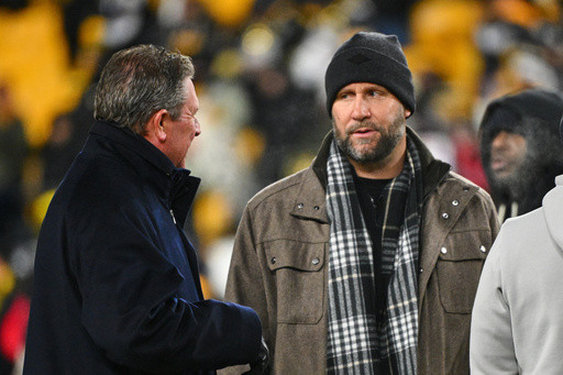 Ben Roethlisberger says Mike Tomlin has earned the right to leave Steelers on his own terms