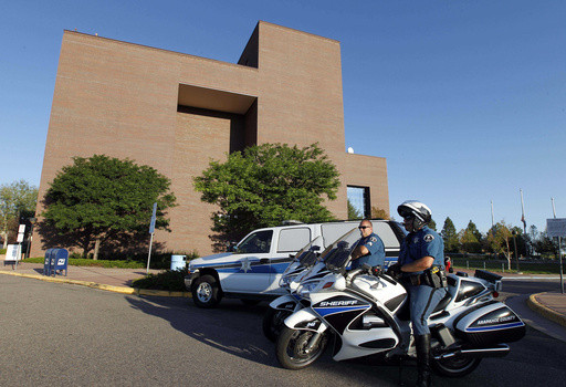 Colorado dentist accused of poisoning his wife’s protein shakes going on trial for murder