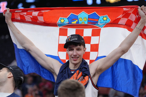 What makes you a pro? At the Final Four, that question is bubbling up once again