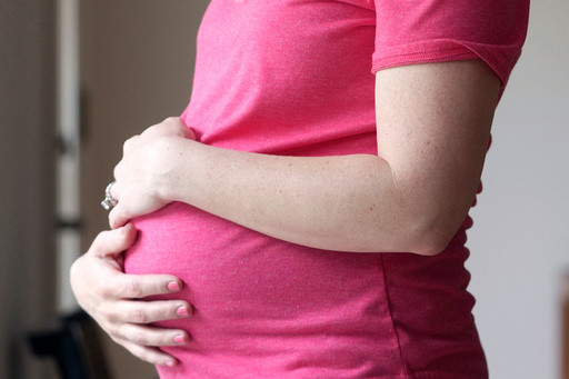 US maternal deaths fell in 2024 and may have dropped again last year, government data shows