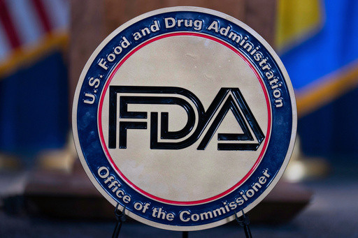 A dozen former FDA leaders lambast claims by current FDA vaccine chief