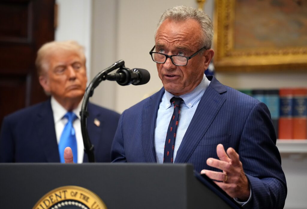 Majorities disapprove of RFK Jr. performance, doubt autism-Tylenol claims, KFF poll finds