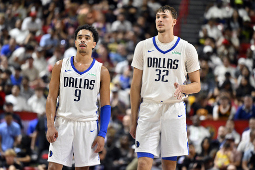 Mavericks rookie Cooper Flagg draws reviews from pro debut, despite off night in win over Lakers