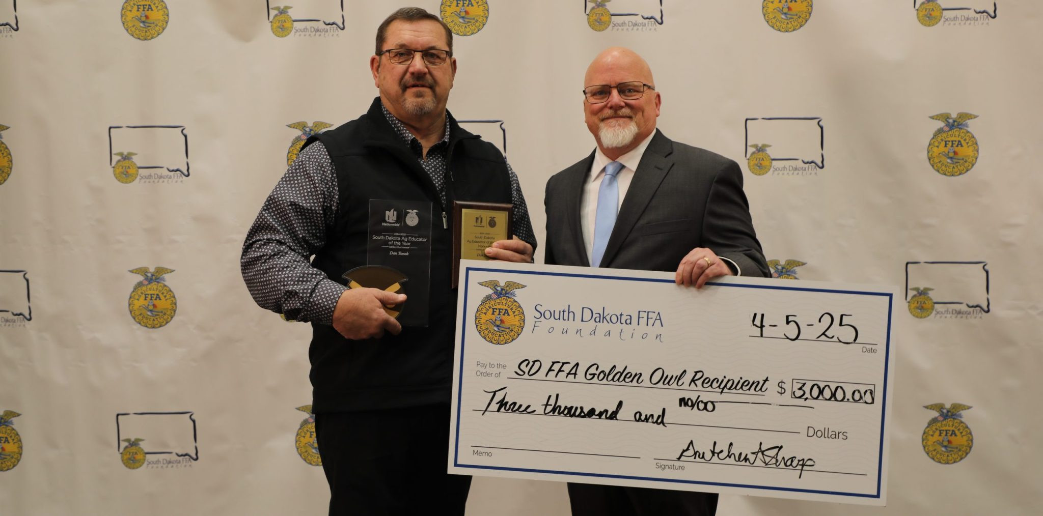 SD Teacher Named “Ag Educator of the Year”