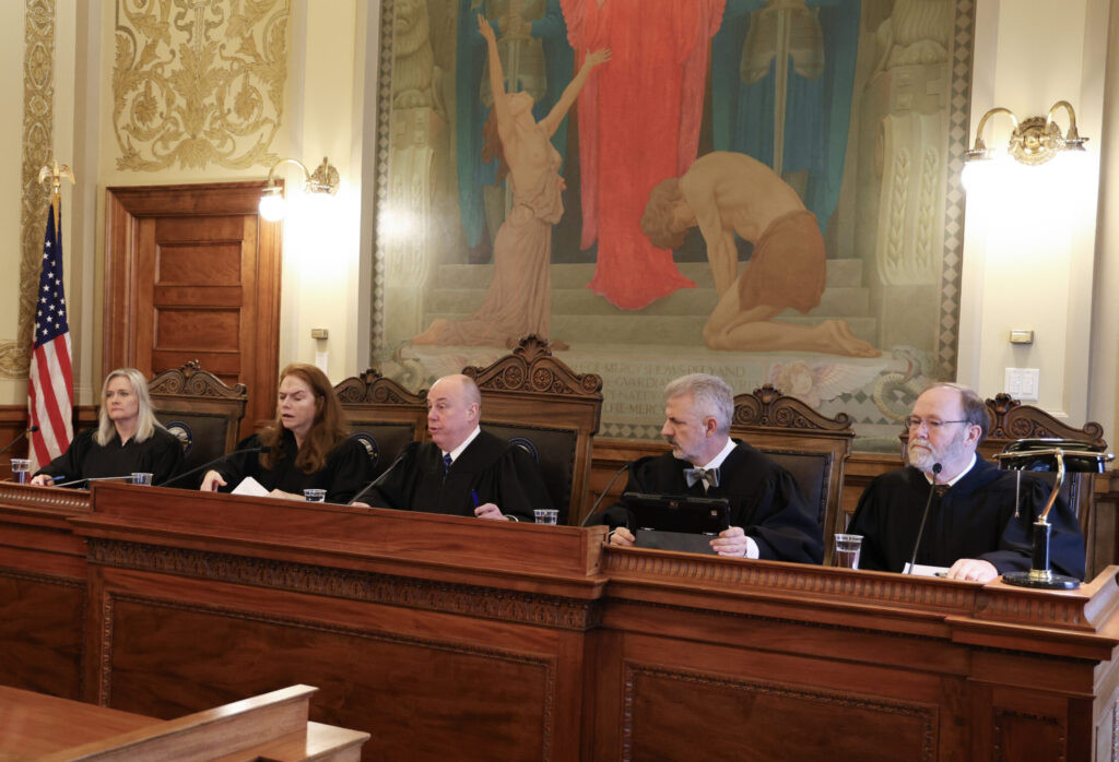Lieutenant governor can break tie in Senate, state Supreme Court says