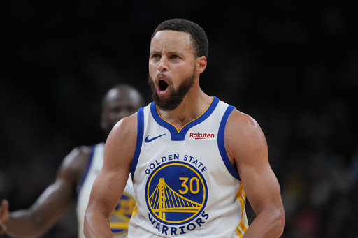 Curry’s 46 points leads Warriors to 125-120 victory over Spurs despite Wembanyama’s triple-double