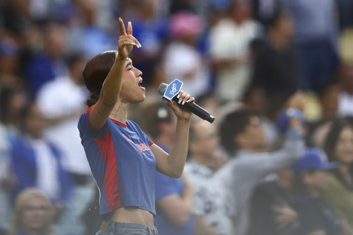 Nezza’s anthem in Spanish at Dodger Stadium ignites debate over team’s immigrant support