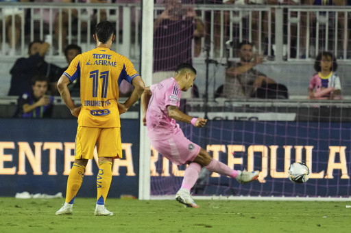 Suarez scores twice, Inter Miami overcomes Messi’s absence to beat Tigres 2-1 in Leagues Cup