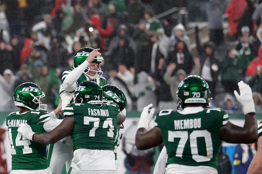 Nick Folk’s 56-yard field goal on final play lifts Jets to 27-24 win over Falcons