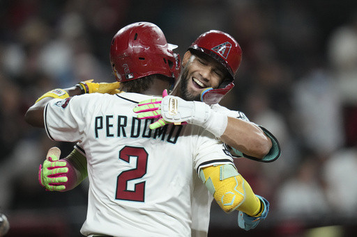 Lourdes Gurriel Jr. makes history, crushes 103.9 mph pitch from Mason Miller for a 2-run homer