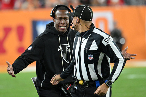 Falcons’ Morris still seeking ways to ‘mimic’ the Rams’ winning formula entering Monday night game