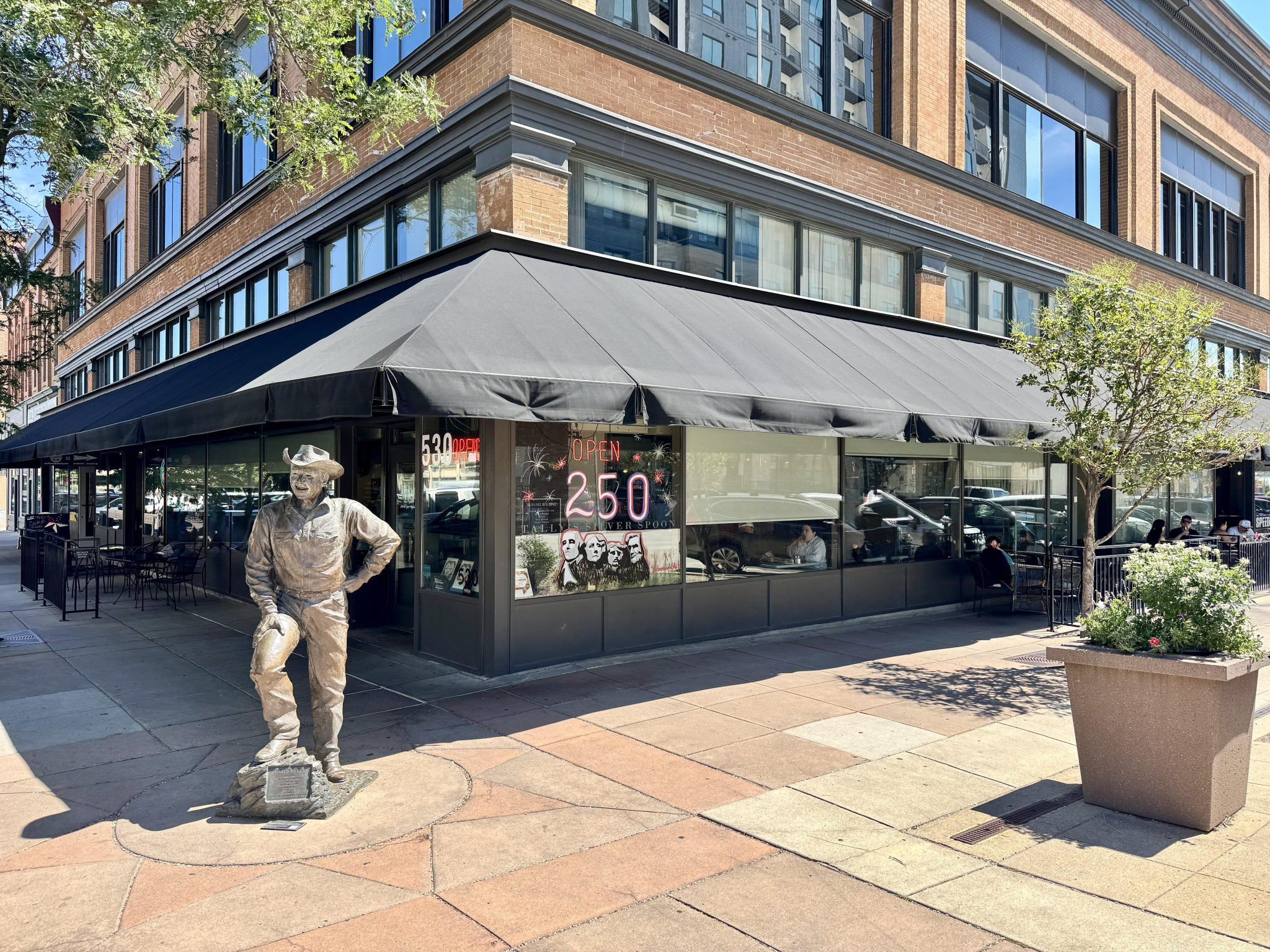Taste the Room: Tally’s Silver Spoon
