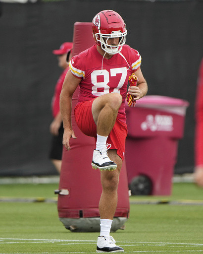 Travis Kelce’s decision to return for another season with Chiefs wasn’t much of a decision at all