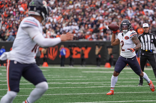 Caleb Williams has milestone game for a QB with 2 catches in Bears’ thrilling win over Bengals