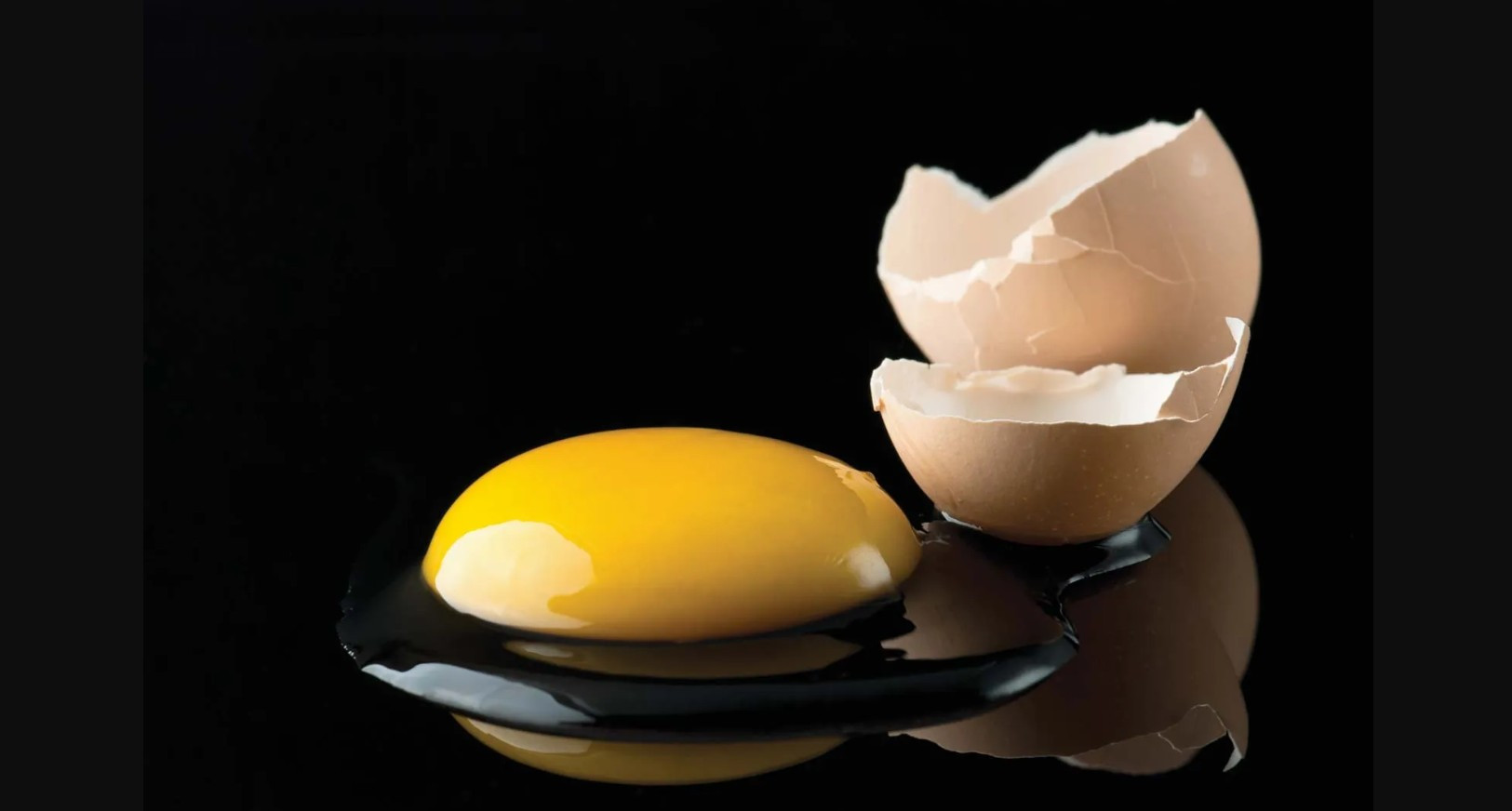 US egg prices at record high, likely to go higher