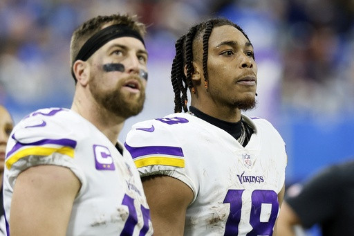 Vikings bring back veteran Adam Thielen for WR depth in trade with the Panthers