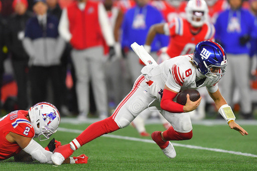 Another hard hit to Jaxson Dart underscores tough return for Giants rookie quarterback