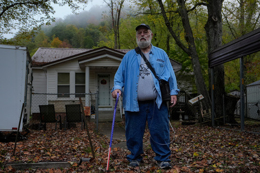 Deep in Trump country, coal miners with black lung say government is suffocating the ‘working man’