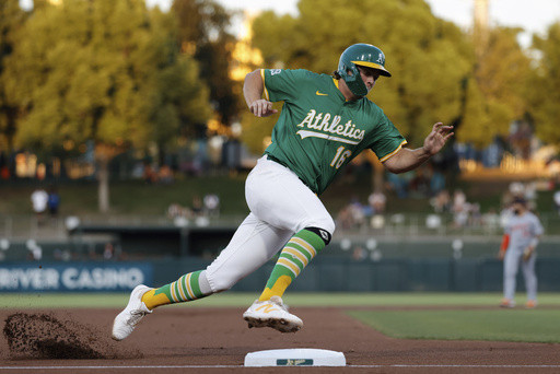 Athletics’ Nick Kurtz day-to-day with right oblique soreness