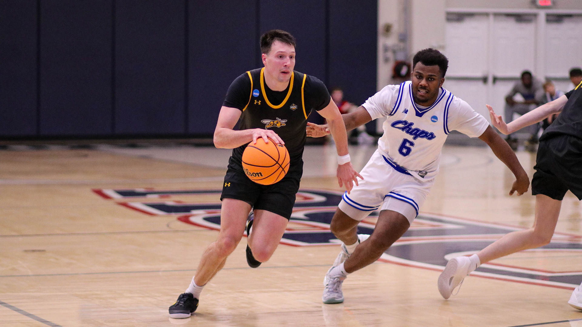 Yellow Jackets Outlast No. 14 Lubbock Christian to Advance in NCAA Tournament