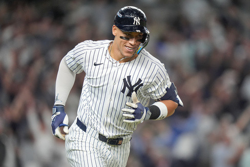 Aaron Judge does it all and rescues Yankees with `amazing swing’ against Blue Jays