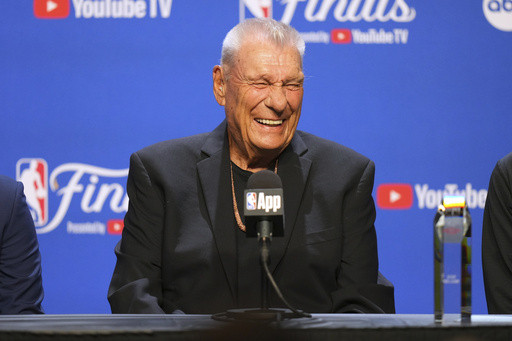 Don Nelson expresses his disappointment with Luka Doncic trade by wearing the star’s shoes