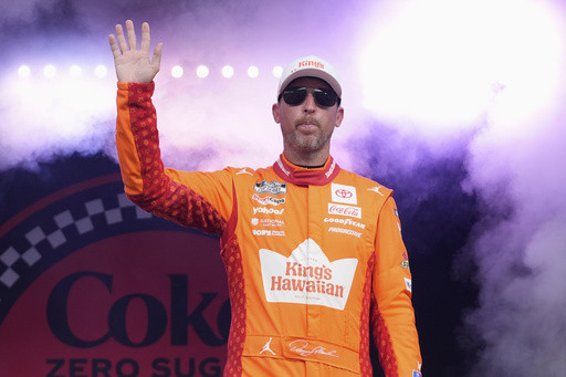 Hamlin’s Cup title quest begins as antitrust battle with NASCAR heats up