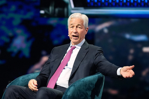 Wall Street CEOs warn Trump: Stop attacking the Fed and credit card industry
