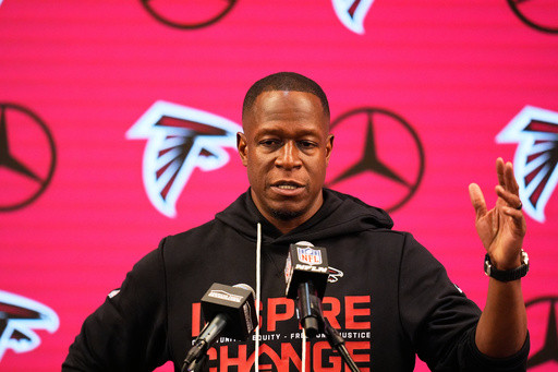 49ers hire Raheem Morris as defensive coordinator, AP source says