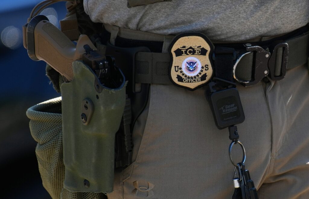 Nonpartisan government watchdog recommends automated activation of ICE body cameras