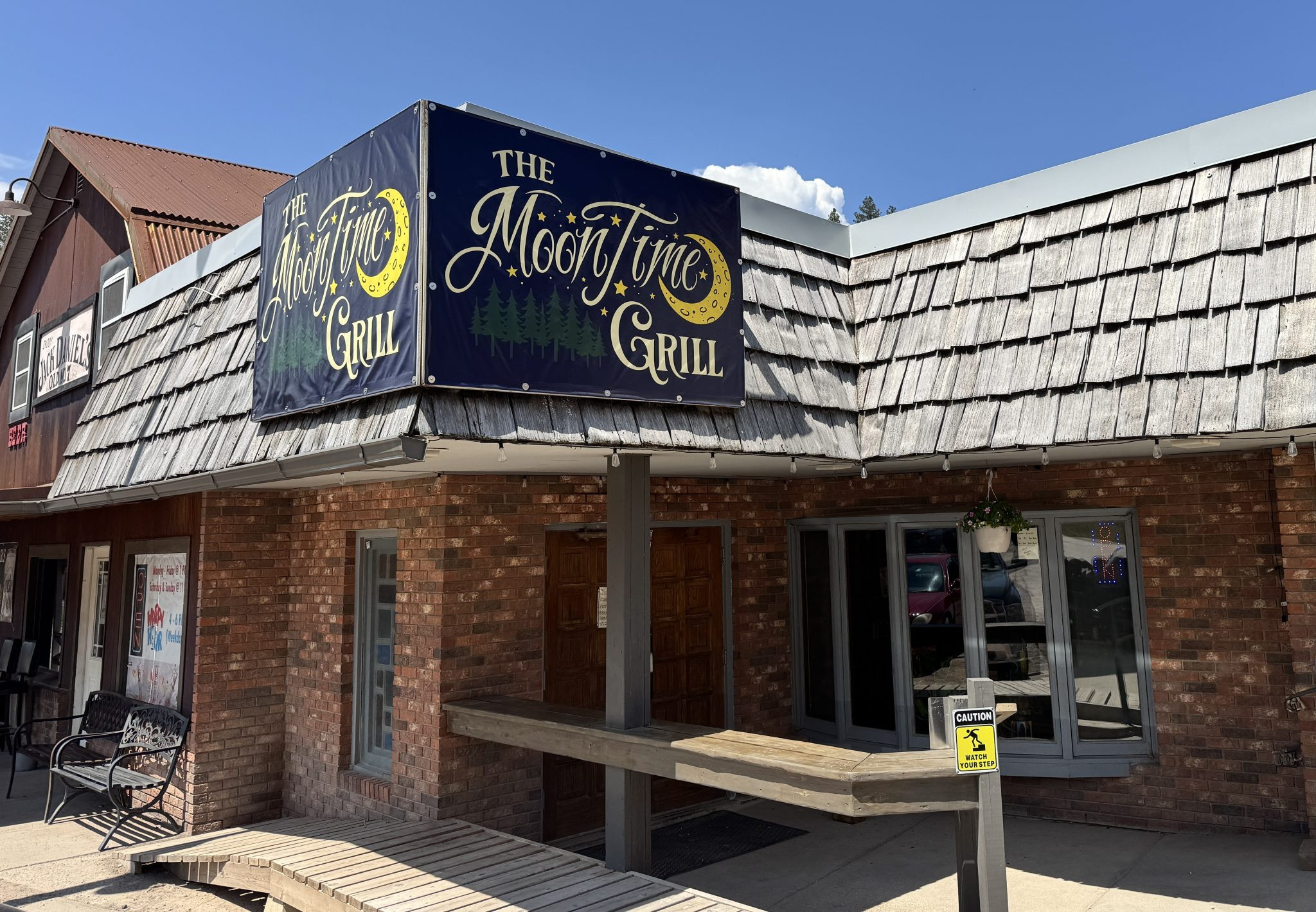 Taste the Room: Moontime Grill